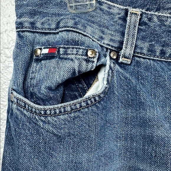 Vintage Tommy Hilfiger Women's High Rise Denim Blue Jeans, Size 6 - Picture 7 of 10